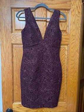 Siena Deep V-Neck Plum Floral Lace Sheath Dress